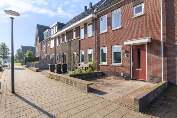 Westerveer 12, ZWAAG