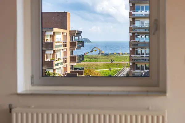 Poolster 241, HOORN