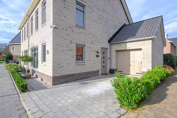 Merelweg 35, HEERHUGOWAARD