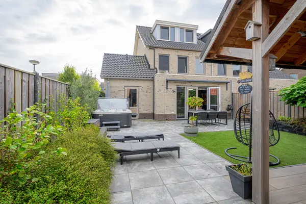 Merelweg 35, HEERHUGOWAARD