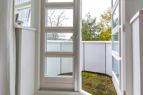 Matissehof 201, HOORN