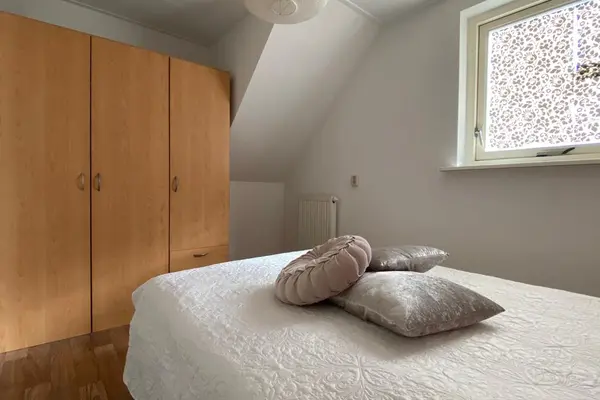 Gedempt Achterom 1, MEDEMBLIK