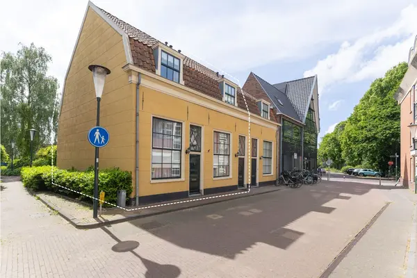 Jeudje 8