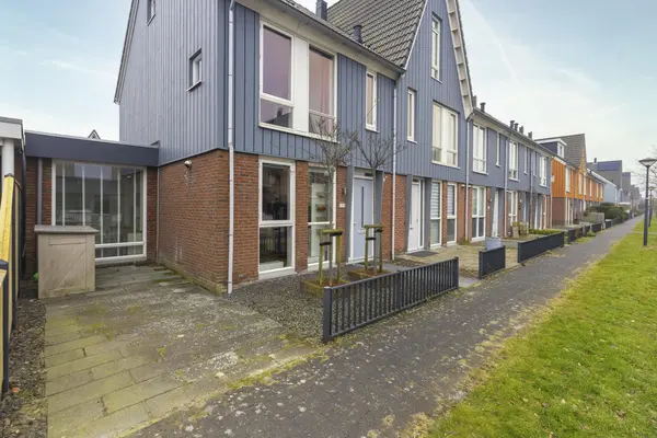 Paaldijk 144, ZWAAG