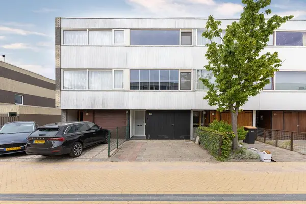 Volder 83