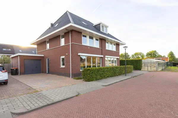 Adriaan Anthoniszstraat 28