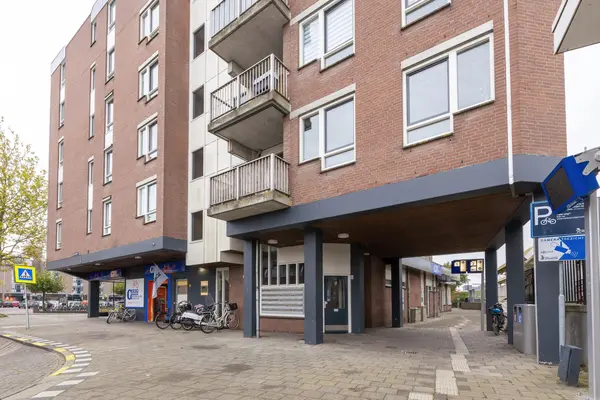 Betje Wolffplein 2