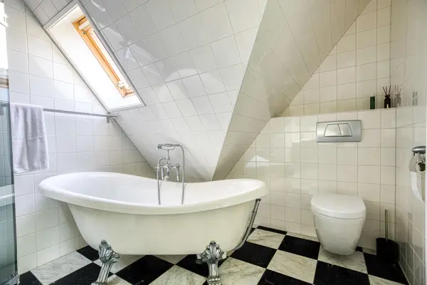 Koewijzend 43A, ZWAAG