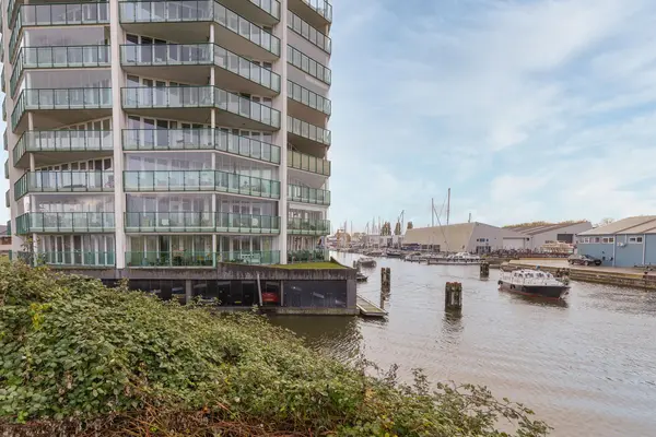 Kaapstander 244, MEDEMBLIK