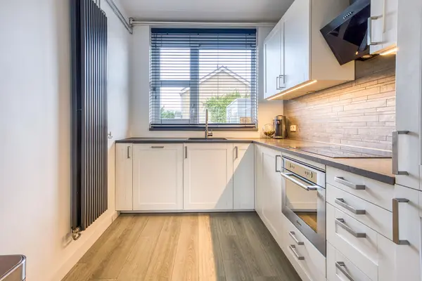 Wever 63, HOORN