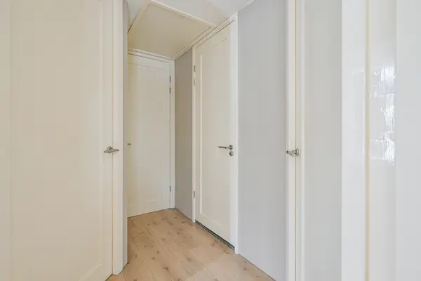 Zwarte Dolfijn 27, HEERHUGOWAARD