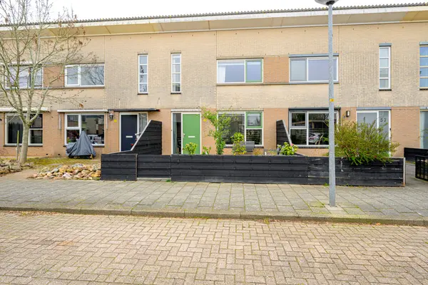 Populierenstraat 55, WINKEL
