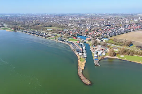 Zuiderdijk 1b 075, BOVENKARSPEL