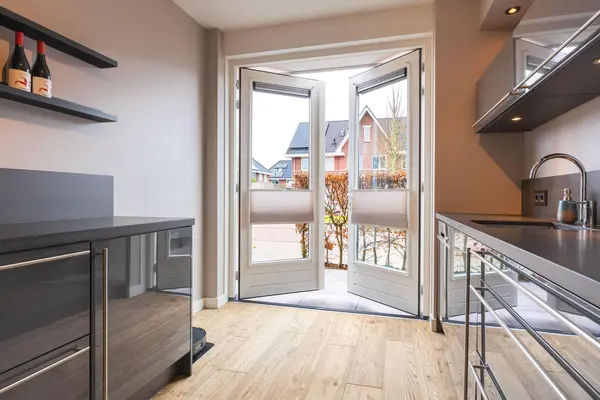 Albert van Damstraat 16, ZWAAG