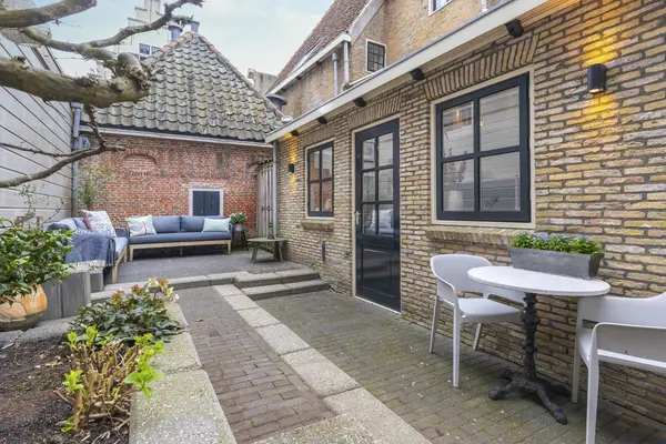 Grote Oost 64, HOORN