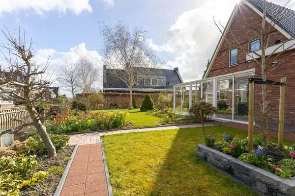 De Blauwe Lely 27, HEM