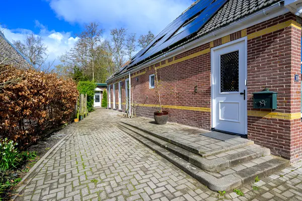 Midwouder Dorpsstraat 10