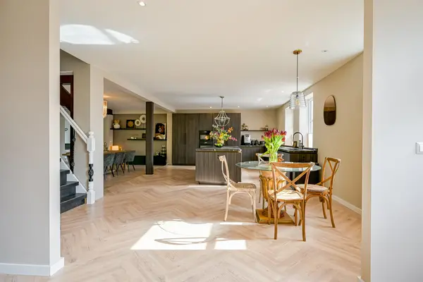 Midwouder Dorpsstraat 10, MIDWOUD