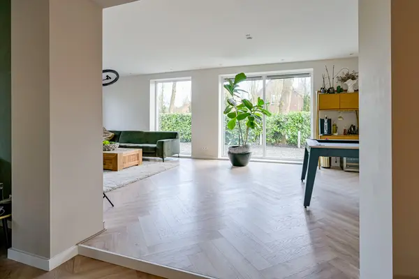 Midwouder Dorpsstraat 10, MIDWOUD