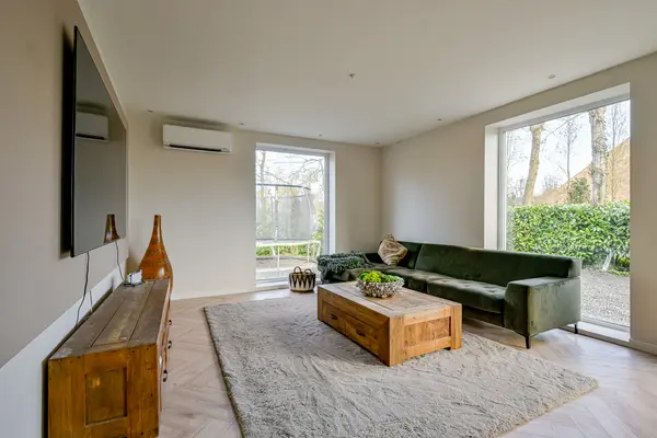 Midwouder Dorpsstraat 10, MIDWOUD