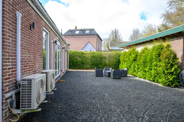 Midwouder Dorpsstraat 10, MIDWOUD