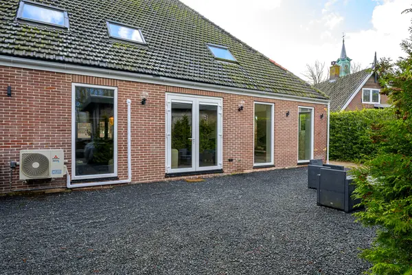 Midwouder Dorpsstraat 10, MIDWOUD