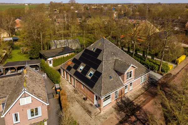 Midwouder Dorpsstraat 10, MIDWOUD
