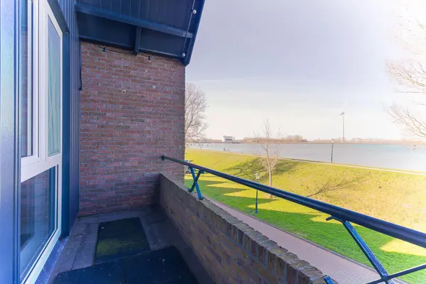 Oude Haven 69, MEDEMBLIK