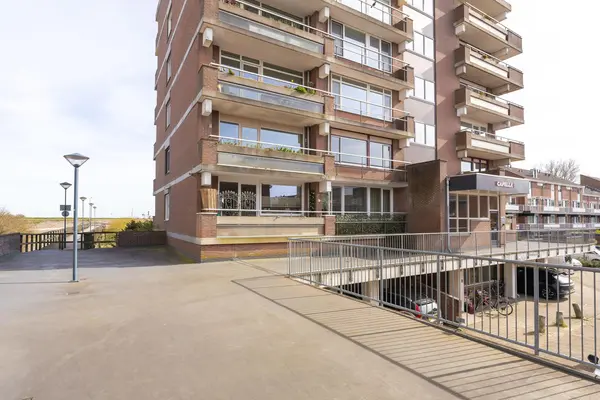 Poolster 193, HOORN