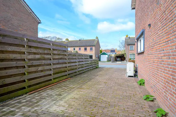 Van Steenstraat 34, WIERINGERWERF