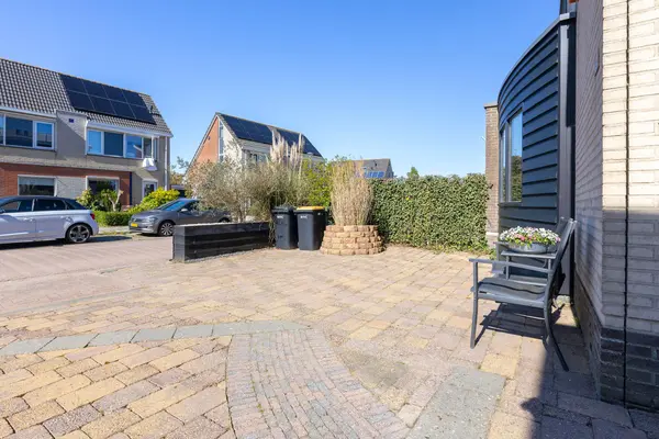 Spanker 13, MEDEMBLIK