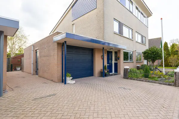 Iepenstraat 15, WINKEL