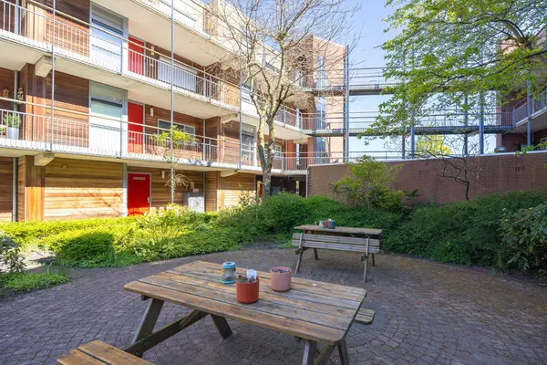 Tjaarlingermeer 126, HEERHUGOWAARD