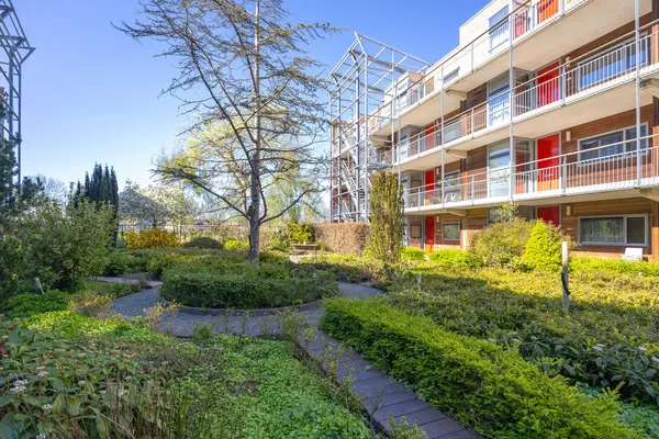 Tjaarlingermeer 126, HEERHUGOWAARD