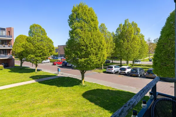 Tjaarlingermeer 126, HEERHUGOWAARD