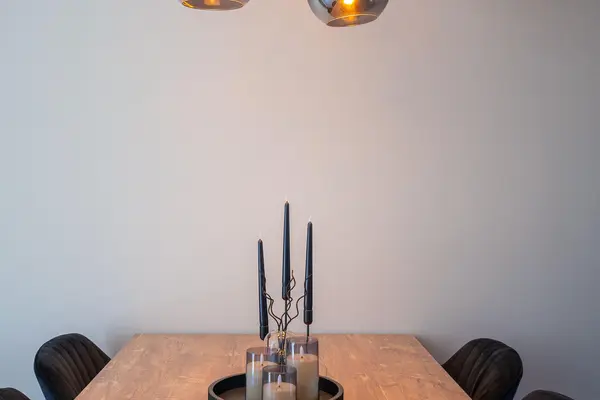 Koolmees 17, HOOGKARSPEL
