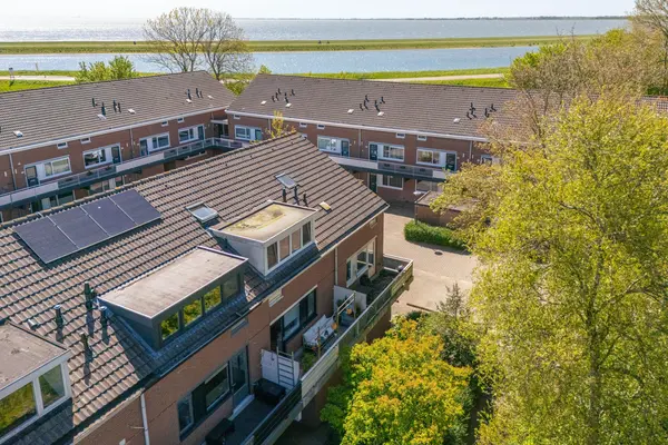 Poolster 93, HOORN