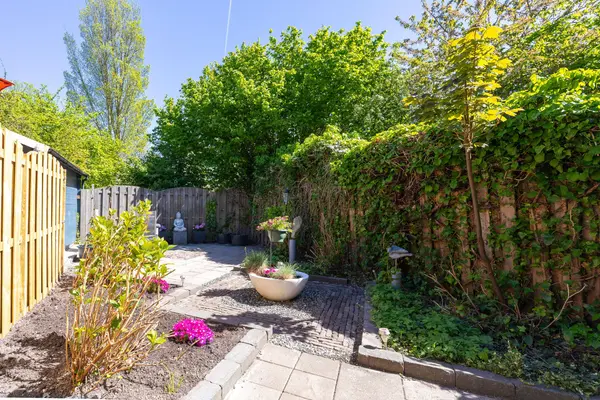 Drecht 27, HEERHUGOWAARD