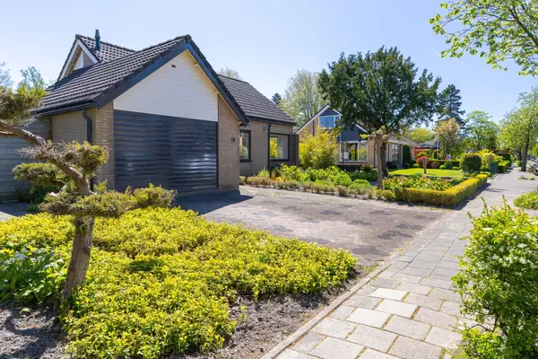 Erasmussingel 18, HEERHUGOWAARD
