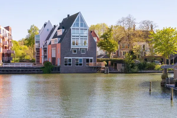 't Oude Sluisje 27
