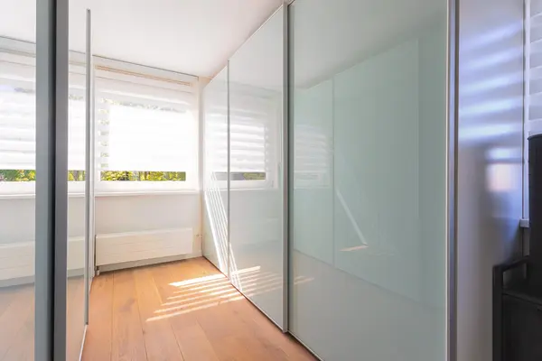 't Oude Sluisje 27, HOORN