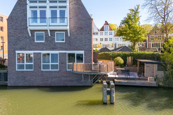 't Oude Sluisje 27, HOORN