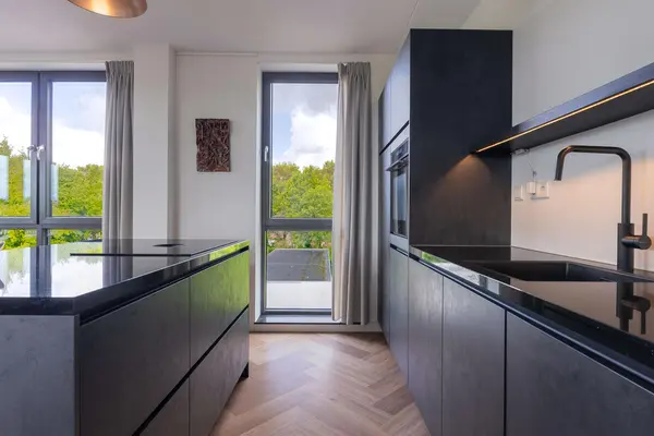 Betsy Kaiserhof 8, HOORN