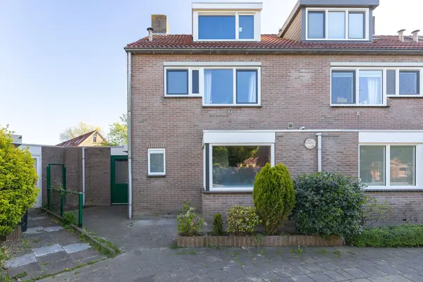 Kinderbalk 7, HOORN