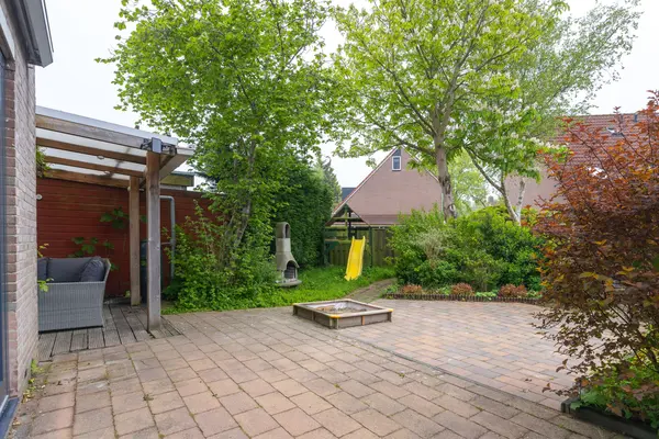 Kinderbalk 7, HOORN