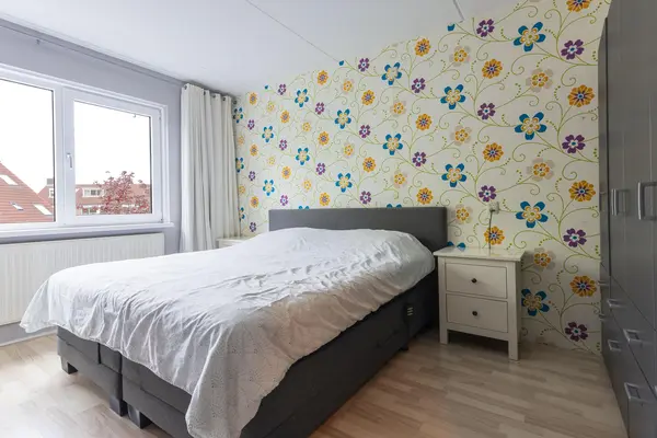 Kinderbalk 7, HOORN