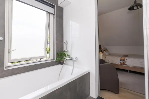 Florijn 131, HOORN