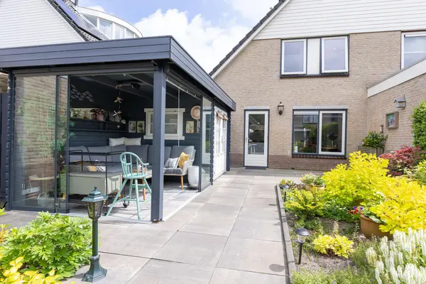 Florijn 131, HOORN