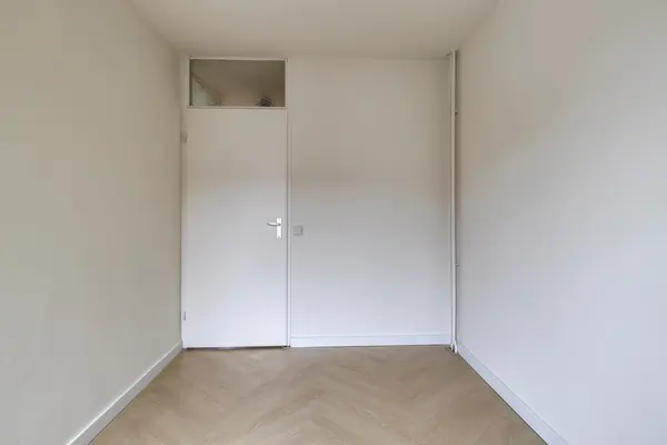 Koolmees 36, HOORN