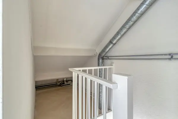 Koolmees 36, HOORN